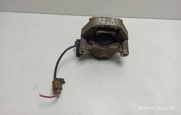 Audi A6 S6 C7 4G Engine mount bracket