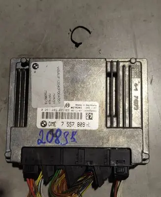 BMW 1 E81 E87 Engine control unit/module 7557809