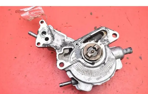 Audi A4 S4 B5 8D Vacuum pump 038145209E
