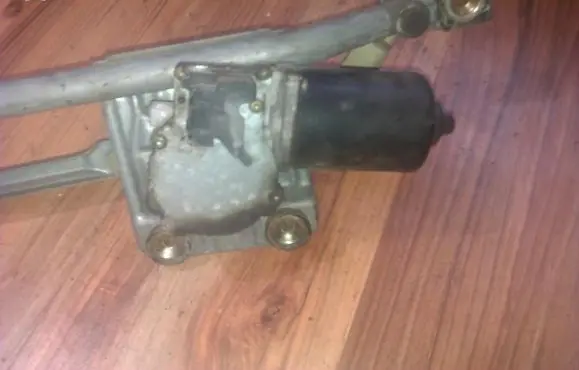 Ford Mondeo MK I Wiper motor