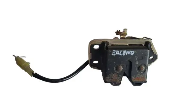 Suzuki Baleno EG Tailgate/trunk/boot lock/catch/latch