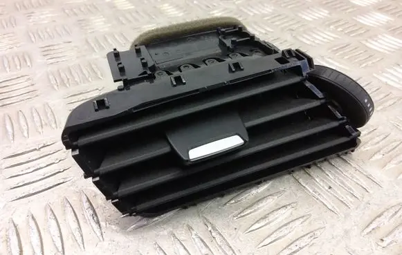 BMW X1 F48 F49 Dashboard side air vent grill/cover trim 9292739