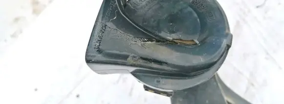 Audi A4 S4 B5 8D Horn signal