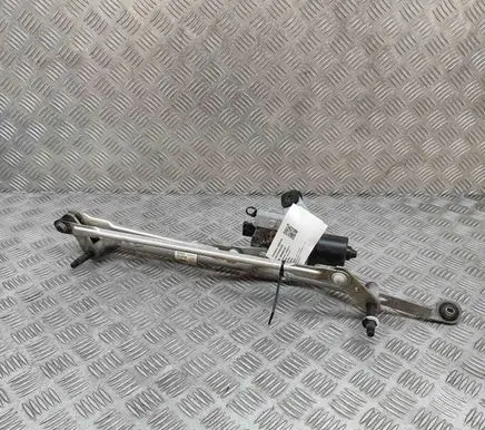 BMW X2 F39 Front wiper linkage and motor 7429701