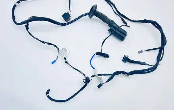 BMW 4 F36 Gran coupe Front door wiring loom 9325903