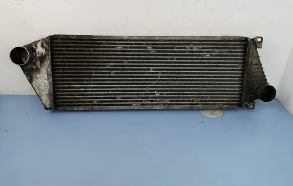 Mercedes-Benz Sprinter W901 W902 W903 W904 Intercooler radiator 9015010701 A9015010701 5104119AA