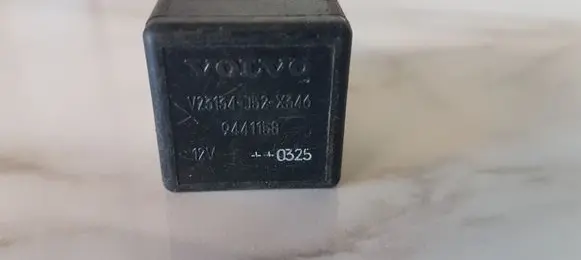 Volvo S60 Other relay 9441158 V23134352X346