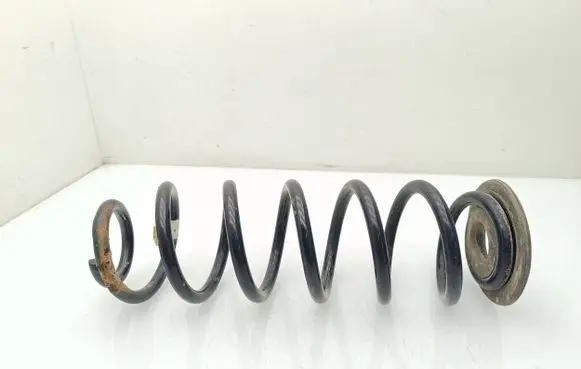 Volkswagen Golf VII Rear coil spring 5Q0511121AG