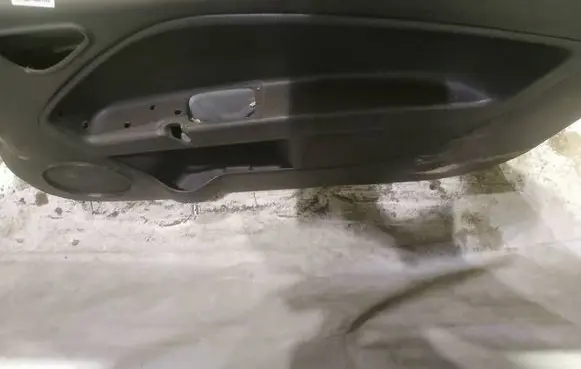 Front door card panel trim