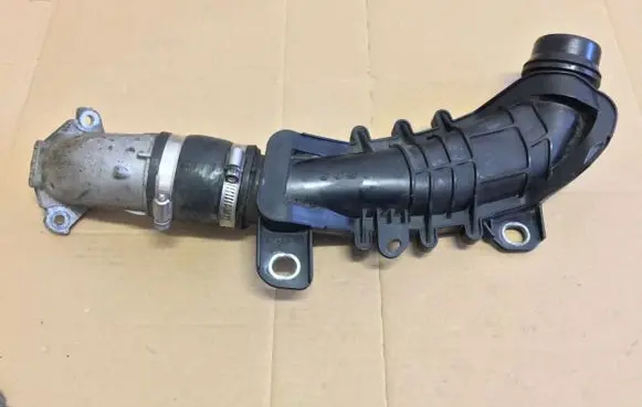 Mazda 6 Intercooler hose/pipe