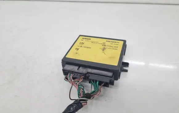Iveco Daily 3rd gen Door central lock control unit/module 500340911