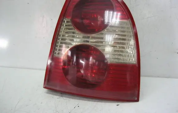 Volkswagen PASSAT B5.5 Rear/tail lights 3B5945096AE
