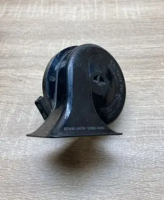 Volkswagen PASSAT B5 Horn signal 0092018