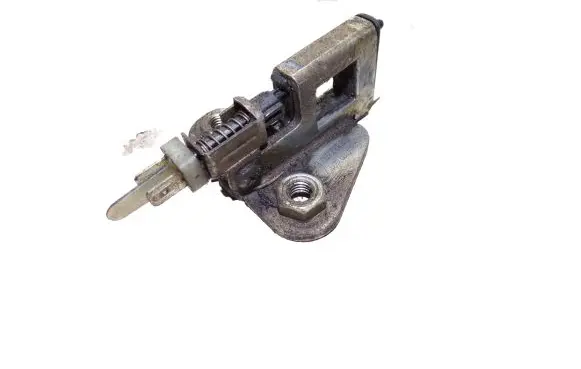 Volkswagen Transporter - Caravelle T4 Loading door lock loop/hook striker 701827537B