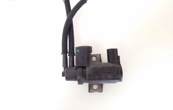 Toyota Corolla Verso E121 Turbo solenoid valve 08T037 258190R011 70051308