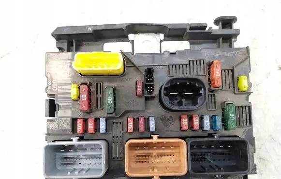 Peugeot 307 BSM Control unit 9661087080