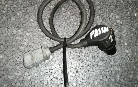 Volkswagen PASSAT B5 Crankshaft position sensor 050906433