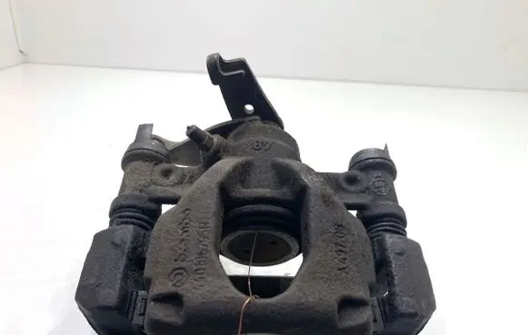 Opel Movano B Rear brake caliper