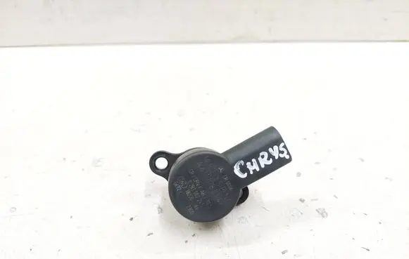 Chrysler PT Cruiser Fuel pressure regulator A6110780149 0281002241