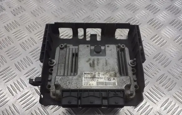 Peugeot 207 Engine control unit/module ECU 9663786380