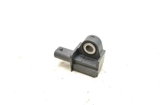 Volkswagen Golf VII Airbag deployment crash/impact sensor 5Q0907651