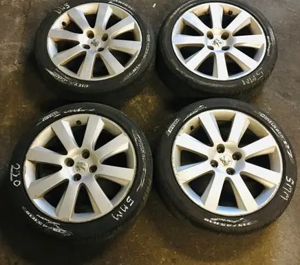 Peugeot 508 R18 alloy rim 9675496577