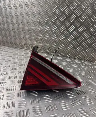 Audi A7 S7 4G Tailgate rear/tail lights 4G8945093H