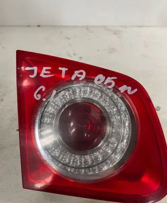 Volkswagen Jetta V Tailgate rear/tail lights