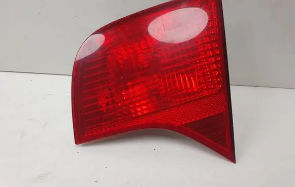 Audi A4 S4 B7 8E 8H Tailgate rear/tail lights 8E5945094