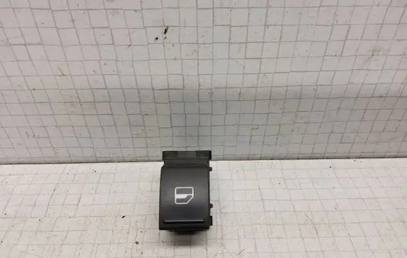 Volkswagen PASSAT B6 Electric window control switch