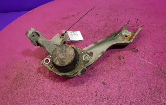 Seat Inca (6k) Gearbox mounting bracket 
