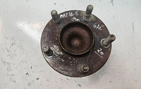 Mazda 6 Rear wheel hub