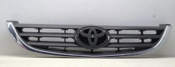 Toyota Avensis T220 Front bumper upper radiator grill 5311105040A