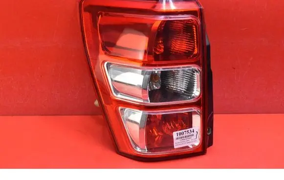 Suzuki Grand Vitara II Rear/tail lights 220-59079