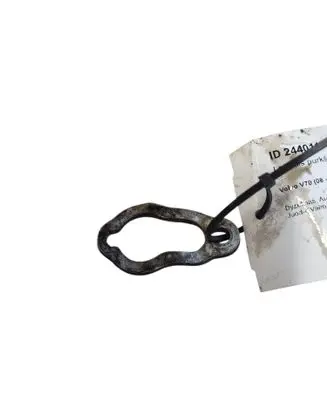 Volvo V70 Fuel Injector clamp holder 