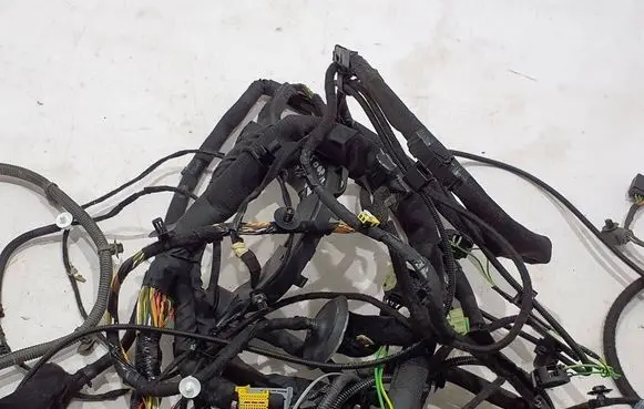 Peugeot 5008 Other wiring loom 9826682280