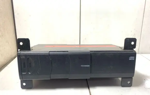 BMW X5 E53 CD/DVD changer 65126946990