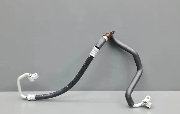 Honda Accord Air conditioning (A/C) pipe/hose
