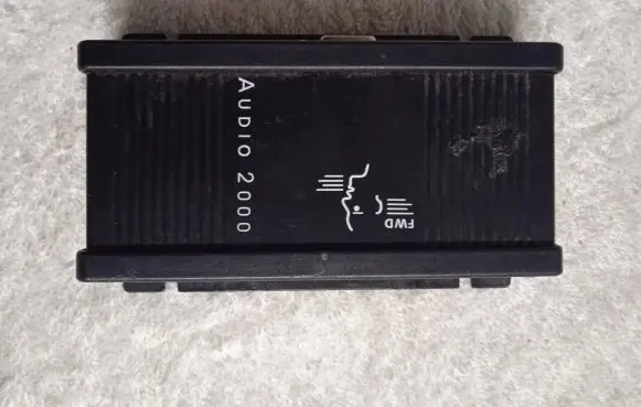 Ford Mondeo Mk III Sound amplifier E1021748