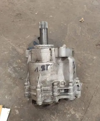 Audi TT Mk1 Gearbox transfer box case 02M409148A ZSB02M409053K 02M409173