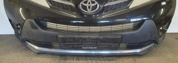 Toyota RAV 4 (XA40) Front bumper 5211942A00