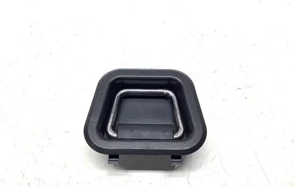 Volvo V60 Tie down hook / loop 