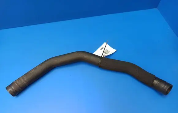 Mercedes-Benz B W245 Engine coolant pipe/hose OM640