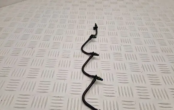 Peugeot 508 RXH Fuel return line/hose 
