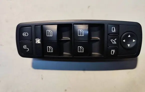 Mercedes-Benz A W169 Electric window control switch A1698206710