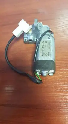 Mercedes-Benz S W220 Steering column adjust motor 404475