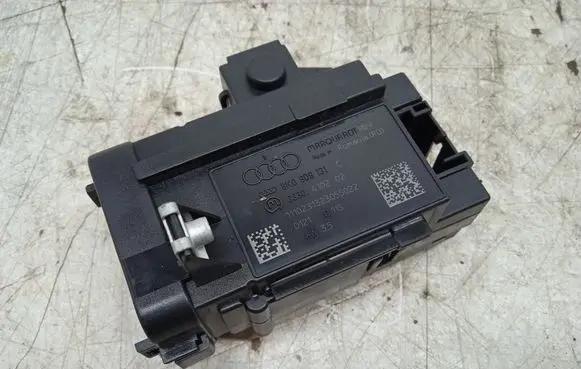 Audi A5 8T 8F Ignition lock 8K0909131