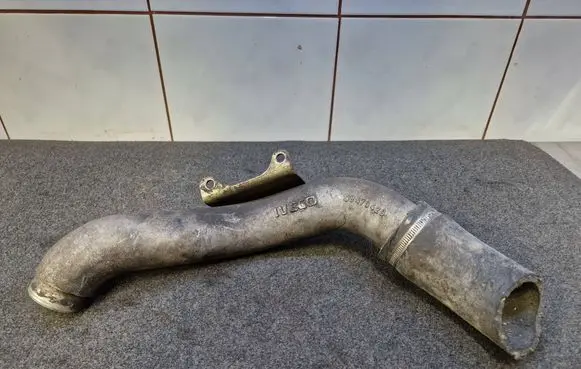 Peugeot Boxer Turbo air intake inlet pipe/hose 98479429