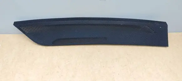 Mercedes-Benz C W204 Dashboard air vent grill cover trim A2046801807