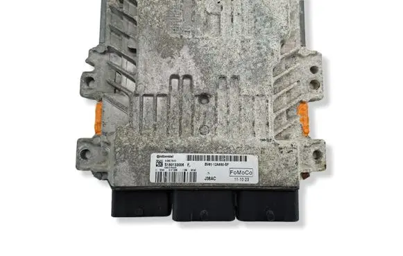 Ford Focus Engine control unit/module BV6112A650SF S180133006F
